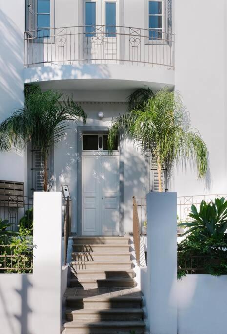 Luxury Penthouse With Roof-top Pool - By Beach Tlv * Tel Aviv