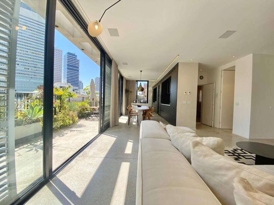 Apartment Luxury Penthouse With Roof-top Pool - By Beach Tlv Tel Aviv